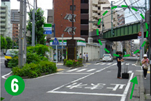 ＪＲ線「横浜」駅から当院までの道順６